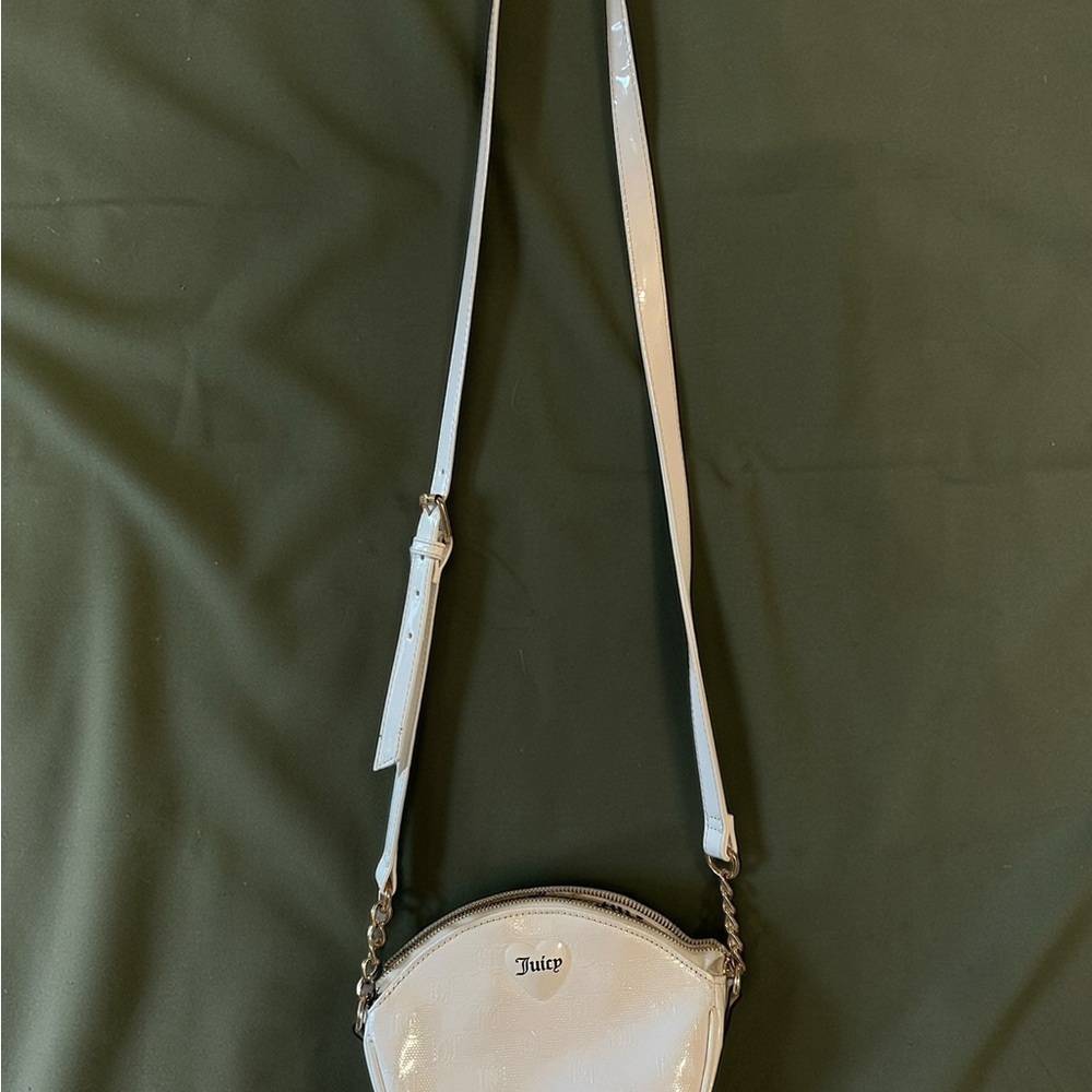 Juicy Couture White Patent Crossbody Purse - Picture 2 of 8
